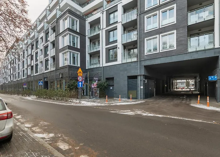 Luxurious Apartment Nadmorskie Tarasy Kołobrzeg by Renters Prestige